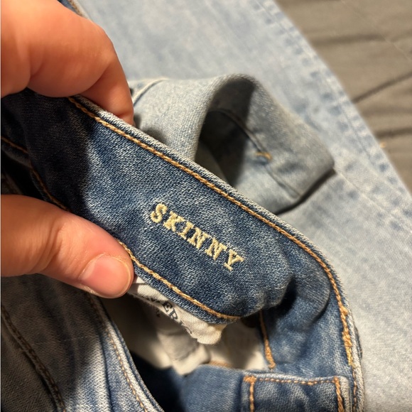 AMERICAN EAGLE Womens Light Blue Denim Super Stretch X Skinny Jeans Size 6 Reg - Picture 4 of 8